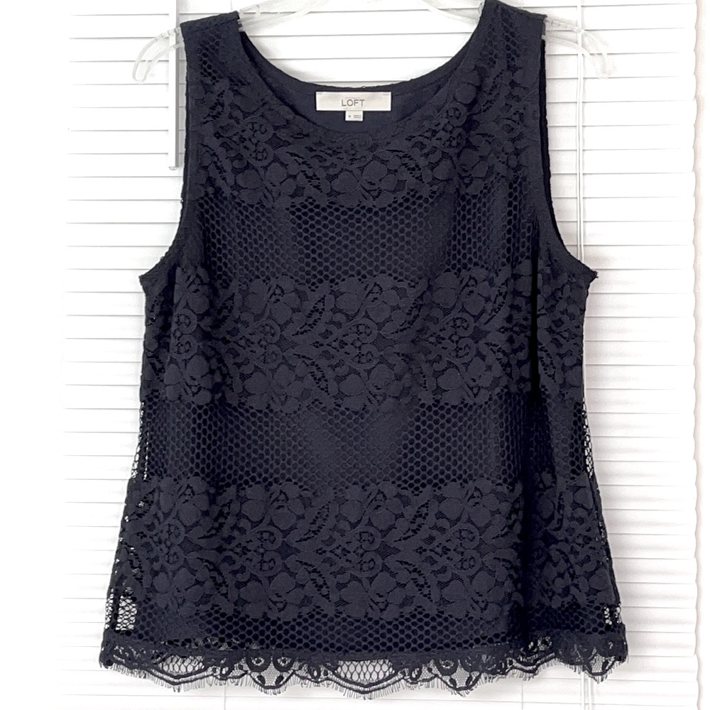 LOFT Sleeveless Blouse Size M